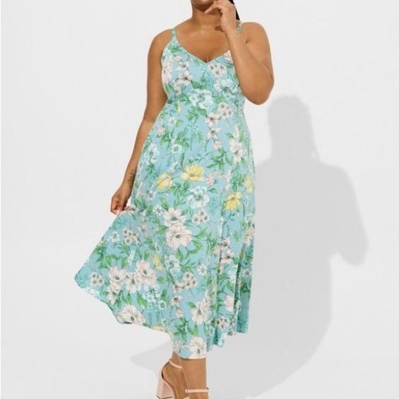 Torrid Tea Length Stretch Challis pocket Trapeze Dress 1 NWT - Picture 1 of 8